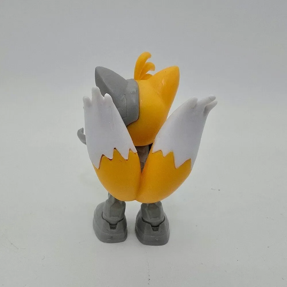 Jakks Pacific DC Comics X Sonic the Hedgehog 2.5” Tails Cyborg Mini McMcFarlane